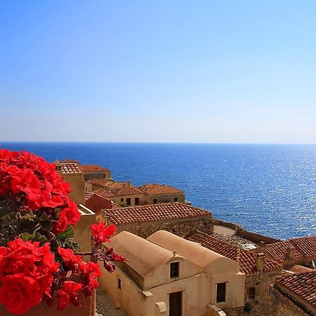 Iris Beach Hotel Монемвасія Екстер'єр фото