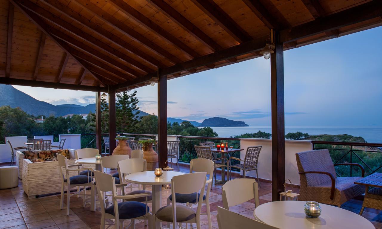 Iris Beach Hotel Монемвасія Екстер'єр фото